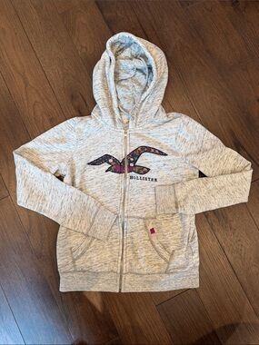 Hollister Light Gray Zip Hoodie with Floral Seagull Large - C33-036